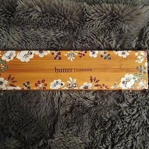 Butter natural goddess eyeshadow palette